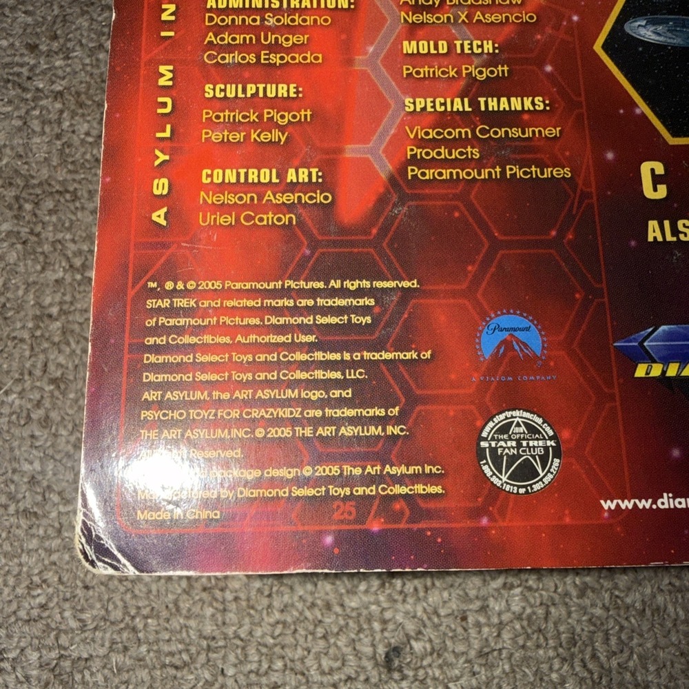 Star Trek DS9 Dr Julian Bashir Trials & Tribble Actions Diamond Select 2005 NIB - Picture 3 of 6